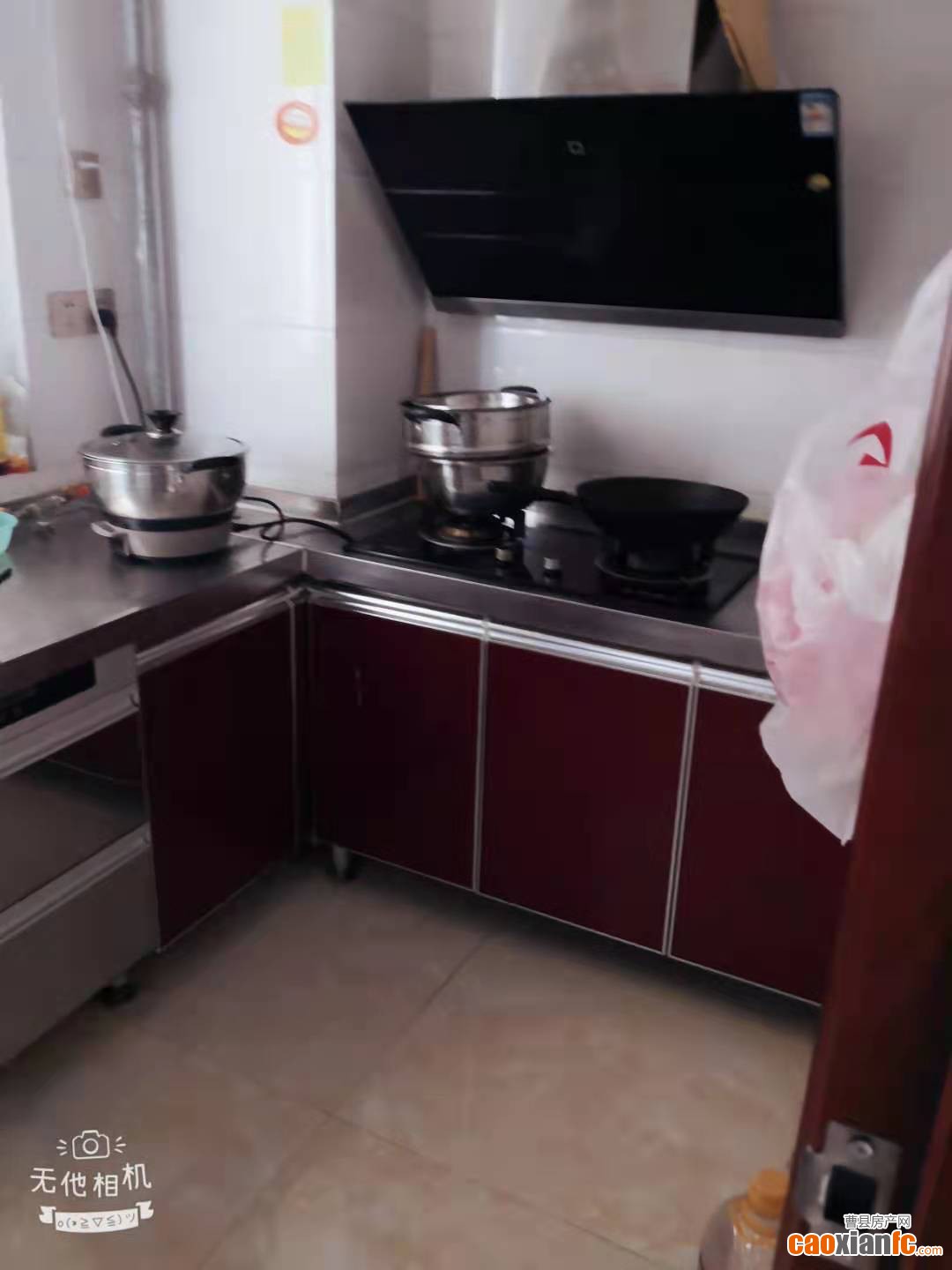 健康家園三室兩廳精裝修，裝備齊全領(lǐng)包入住，價格實惠